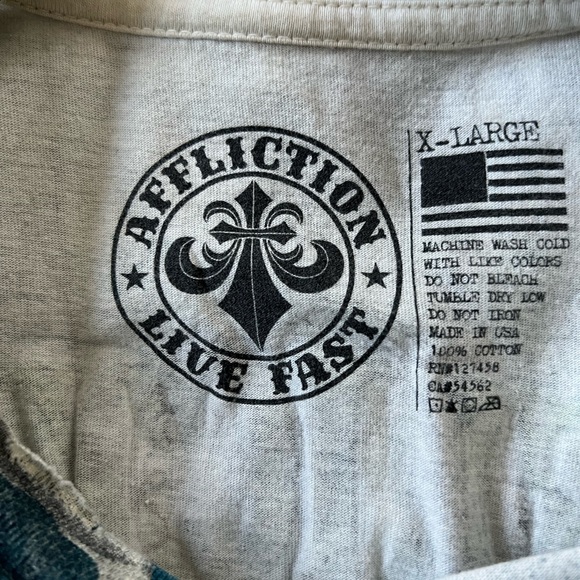 Men’s xl affliction t-shirt - Picture 3 of 3